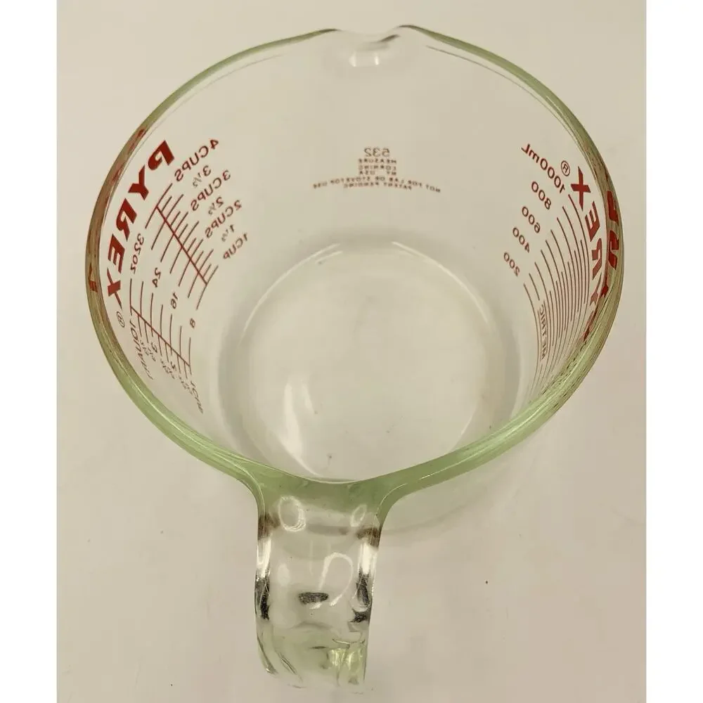 Pre-1998 VTG PYREX #532 Glass Measuring 4-Cup 1-Qt 32 Oz. w/Red Letters & Handle
